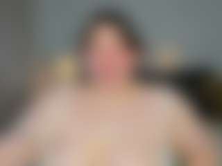 Live cam show with Ruth - Striptease on slutload