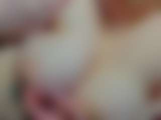 Live cam show with Ruth - Chubby on Uber Horny
