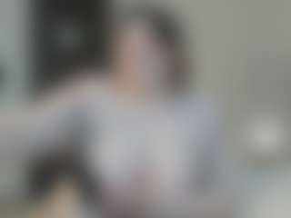 Live cam show with Ruth - Teen (18+) on Fling VIP Chat