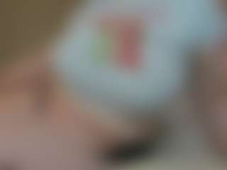 Live cam show with Ruth - Handjob on Uber Horny