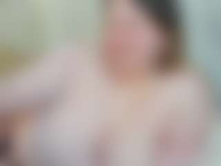 Live cam show with Ruth - Fuck on Gym Cam Girls