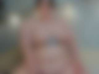 Live cam show with Ruth - Oil on Uber Horny