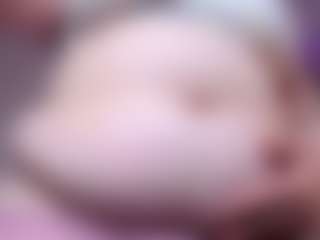 Live cam show with Ruth - Bedroom Teen (18+) on TeamSkeetLive