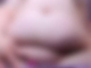 Live cam show with Ruth - Oil on Camsoda