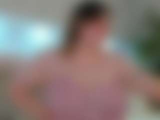 Live cam show with Ruth - Oil on Camsoda