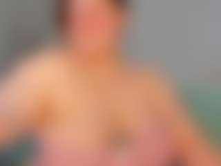 Live cam show with Ruth - Big Tits on slutload