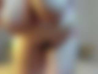 Live cam show with Ruth - Striptease Young Adult on sexylivex.com