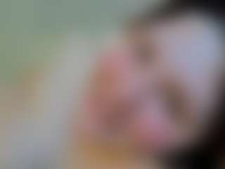 Live cam show with Ruth - Curvy Young Adult on googirlz