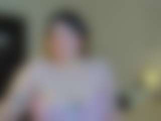 Live cam show with Ruth - Fingering on madthumbs