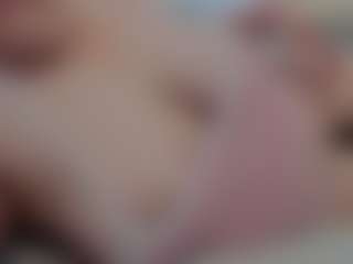 Live cam show with Ruth - Handjob on Cam Slut
