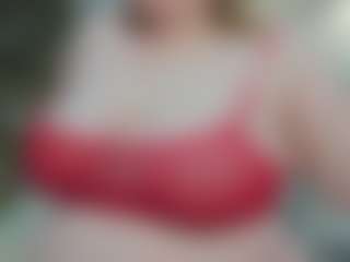 Live cam show with Ruth - Striptease Young Adult on Camsoda