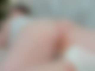 Live cam show with Ruth - Spank on Hubzter Live