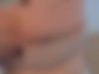 Live cam show with Ruth - BBW Amateur on Camsoda