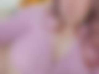 Live cam show with Ruth - Striptease on xplaylive.com
