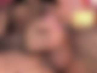 Live cam show with Sofi-hdz - HD on madthumbs