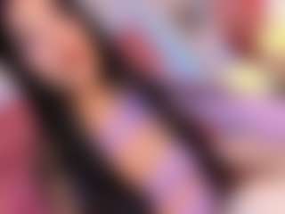 Live cam show with Sofi-hdz - Latina on Camsoda | colombia