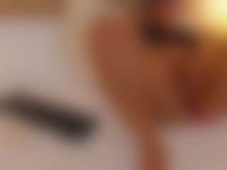 zoe-danae's Live Sex Cam Show