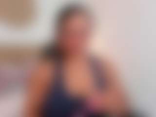 Live cam show with zoe-danae - Body Massage on Camsoda