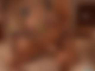 Live cam show with YourCarolinaaa - Curvy on galaxygirlnitro.com