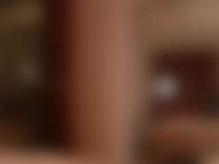 Live cam show with YourCarolinaaa - Facial Piercings on live18s.com