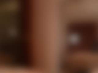 Live cam show with YourCarolinaaa - Teen (18+) on live18s.com
