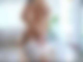 YourCarolinaaa's Live Sex Cam Show