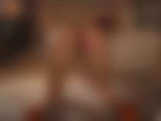YourCarolinaaa's Live Sex Cam Show