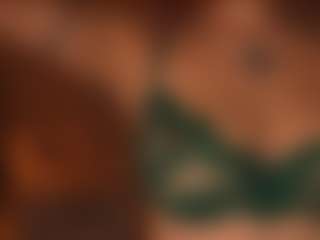YourCarolinaaa's Live Sex Cam Show
