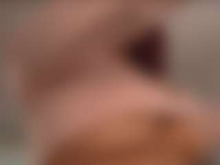 YourCarolinaaa's Live Sex Cam Show