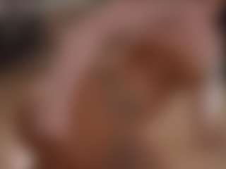 YourCarolinaaa's Live Sex Cam Show