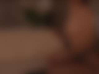 YourCarolinaaa's Live Sex Cam Show