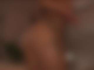 YourCarolinaaa's Live Sex Cam Show