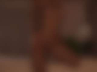 YourCarolinaaa's Live Sex Cam Show