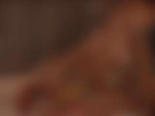 YourCarolinaaa's Live Sex Cam Show