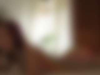 YourCarolinaaa's Live Sex Cam Show