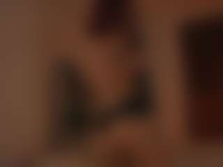 YourCarolinaaa's Live Sex Cam Show