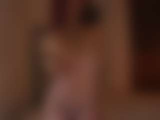 YourCarolinaaa's Live Sex Cam Show