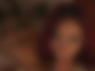 Live cam show with YourCarolinaaa - College on sexylive.show