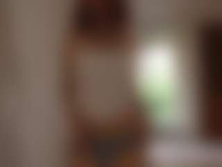 Live cam show with YourCarolinaaa - Shaved Pussy Latina on Fling VIP Chat | colombia