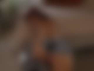 YourCarolinaaa's Live Sex Cam Show