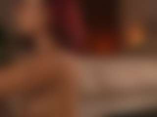 YourCarolinaaa's Live Sex Cam Show
