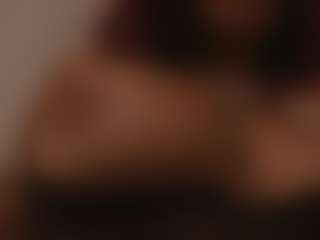 YourCarolinaaa's Live Sex Cam Show