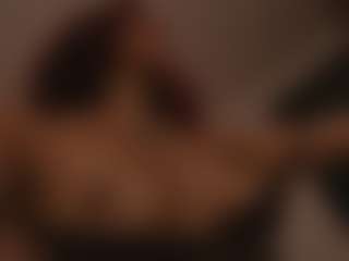 YourCarolinaaa's Live Sex Cam Show