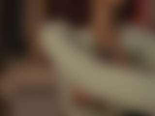 YourCarolinaaa's Live Sex Cam Show