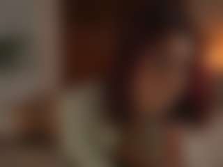 YourCarolinaaa's Live Sex Cam Show