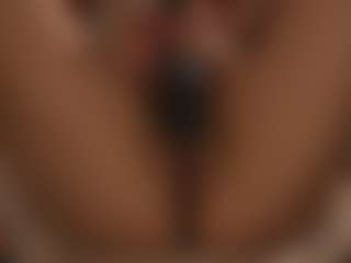 YourCarolinaaa's Live Sex Cam Show
