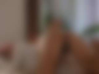 YourCarolinaaa's Live Sex Cam Show