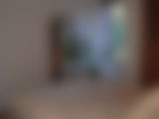 YourCarolinaaa's Live Sex Cam Show