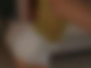 Live cam show with YourCarolinaaa - Tease Teen (18+) on madthumbs