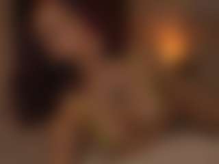 YourCarolinaaa's Live Sex Cam Show